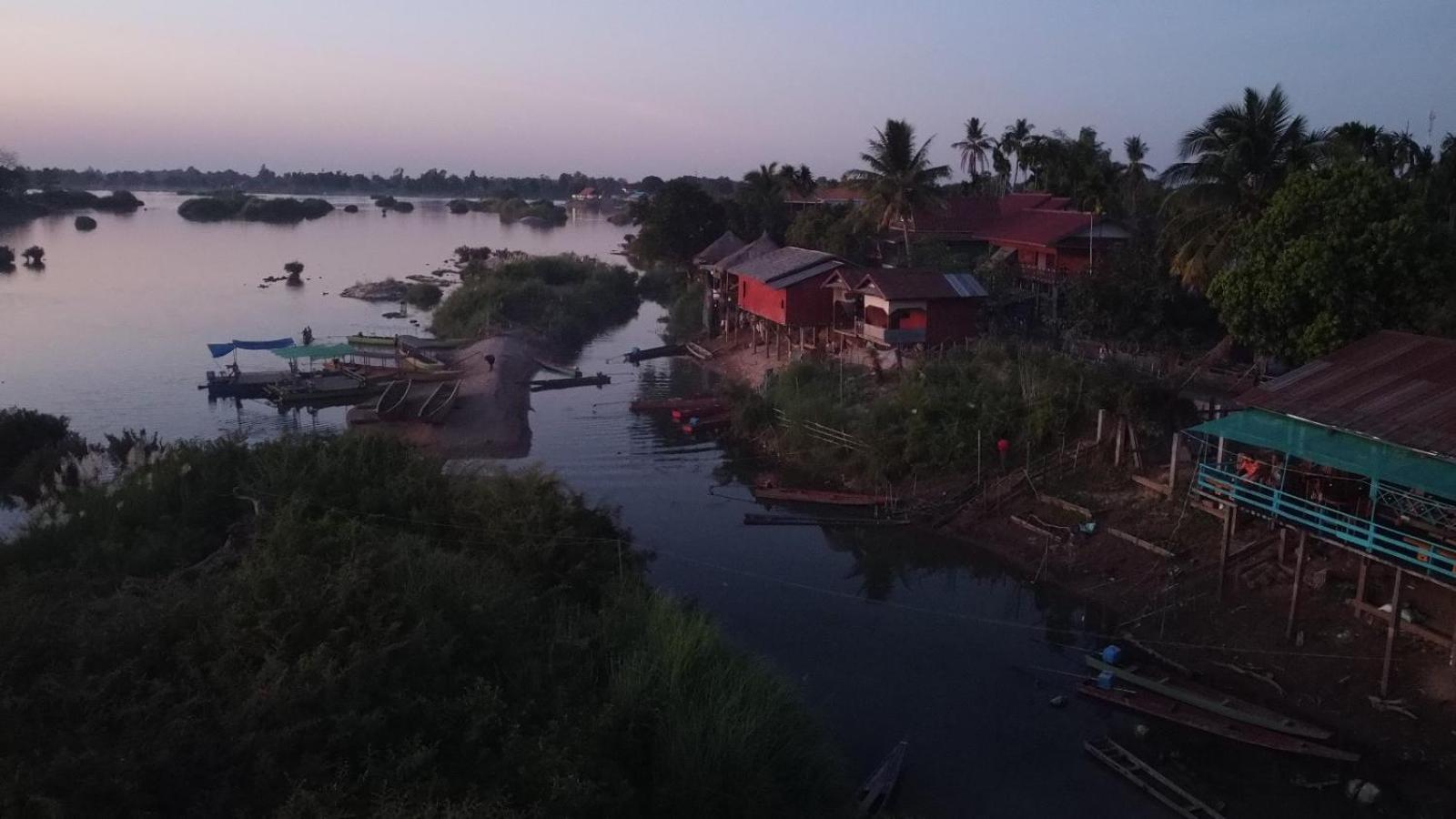 Sompong Sunset View Guest House Don Det Bagian luar foto