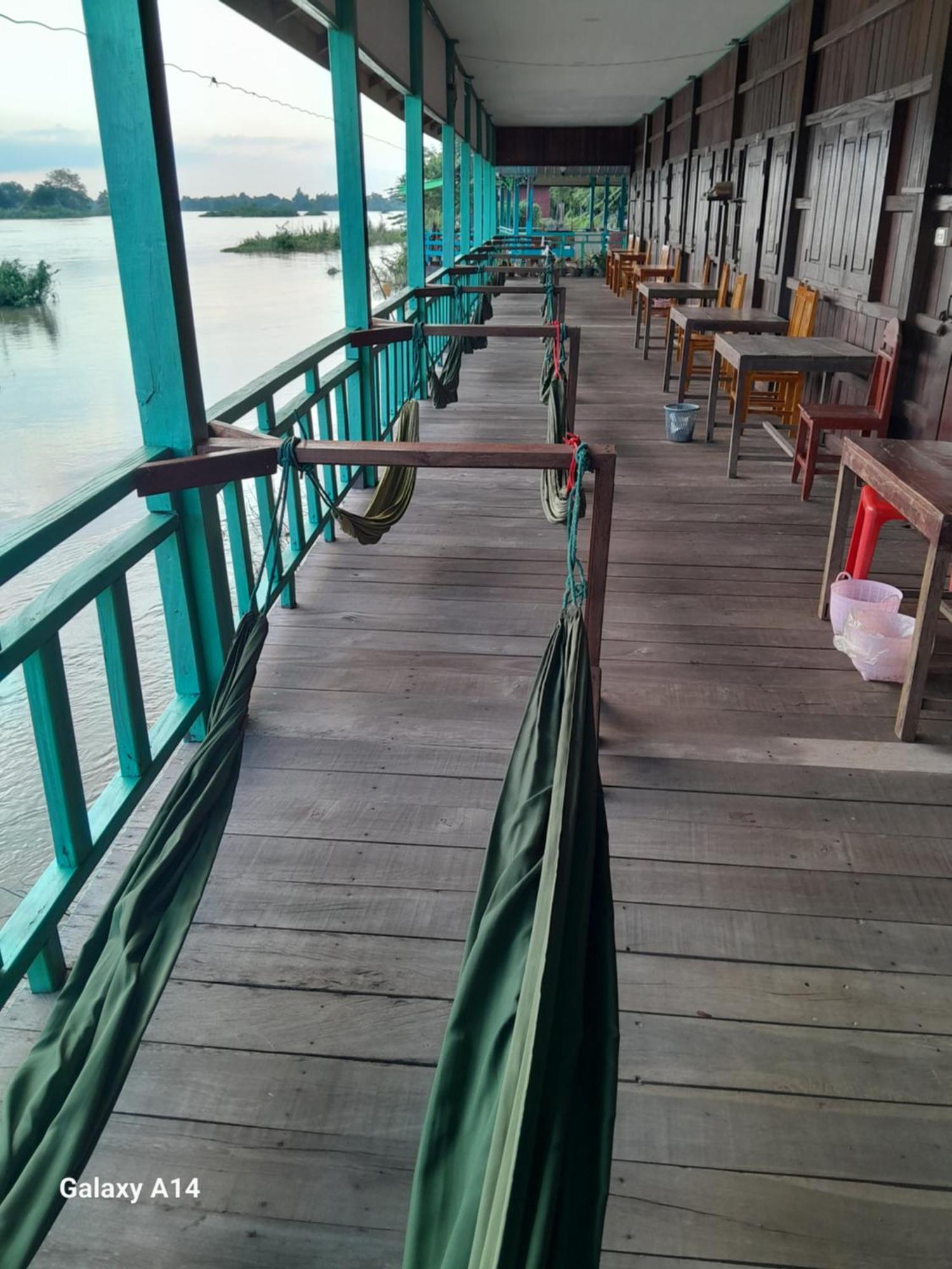 Sompong Sunset View Guest House Don Det Bagian luar foto
