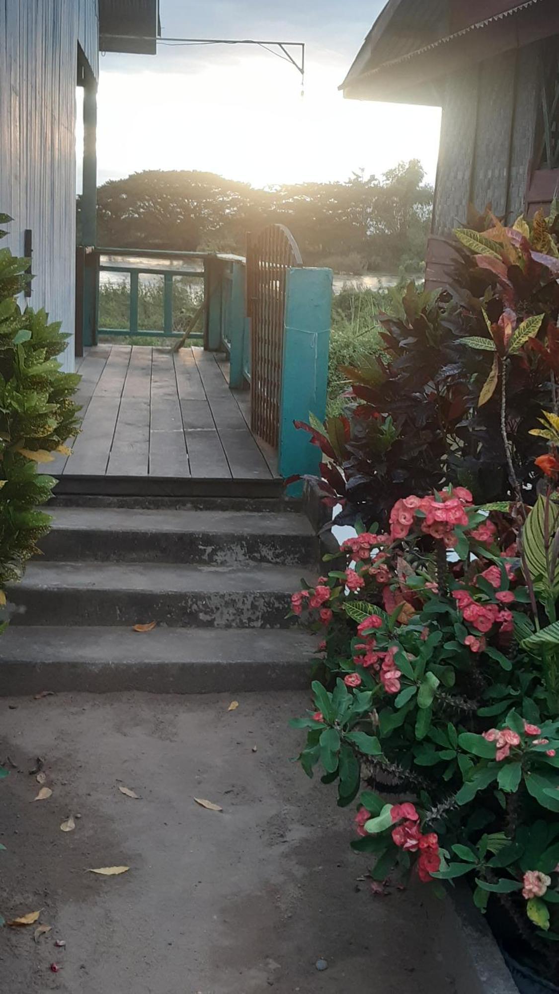 Sompong Sunset View Guest House Don Det Ruang foto